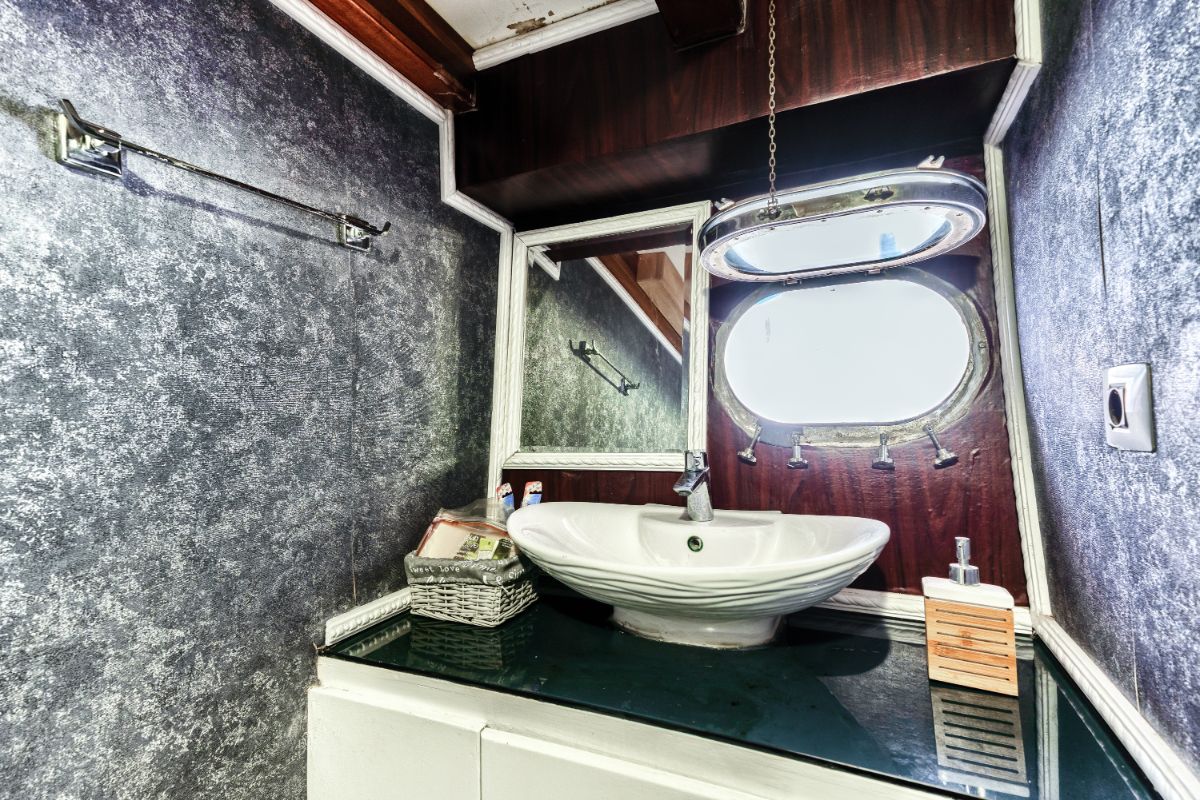 Elara 1 - Cabin amenities