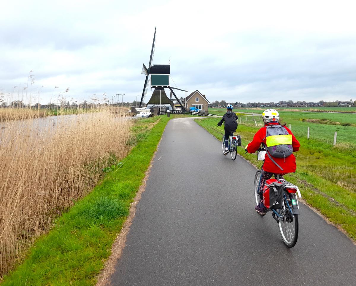 Freedom Trekker Claire enjoying the flat terrain on our Cities & Countryside of Southern Holland Boat & Bike Tour Freedom Trekker Claire enjoying the flat terrain on our Cities & Countryside of Southern Holland Boat & Bike Tour