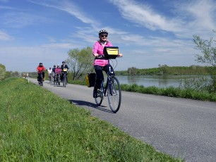 AU001 - Danube River - Cycle Path