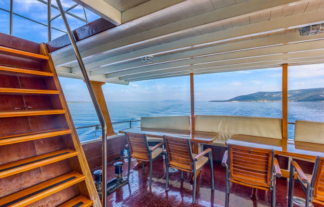 Lower Aft Deck Lower Aft Deck