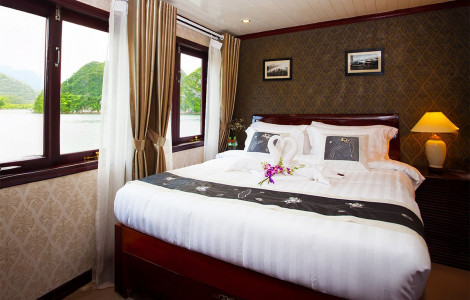 Phoenix Cruiser - Double Cabin