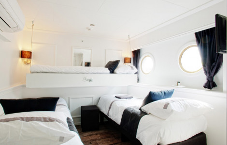 Triple Cabin