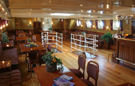 Dining/saloon Dining/saloon